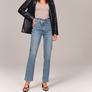 Abercrombie Crossover high rise straight jeans